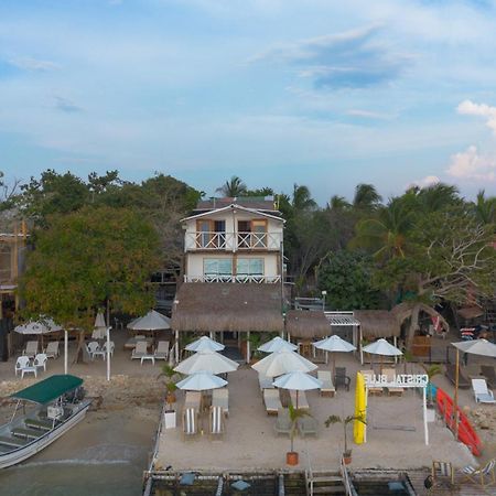 Cristal Blue Baru Hotel Pendales Luaran gambar