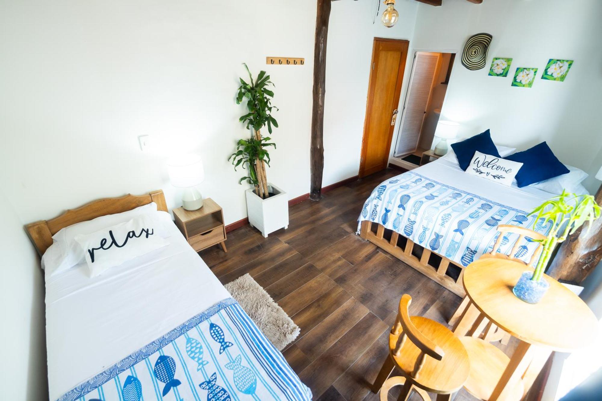 Cristal Blue Baru Hotel Pendales Luaran gambar