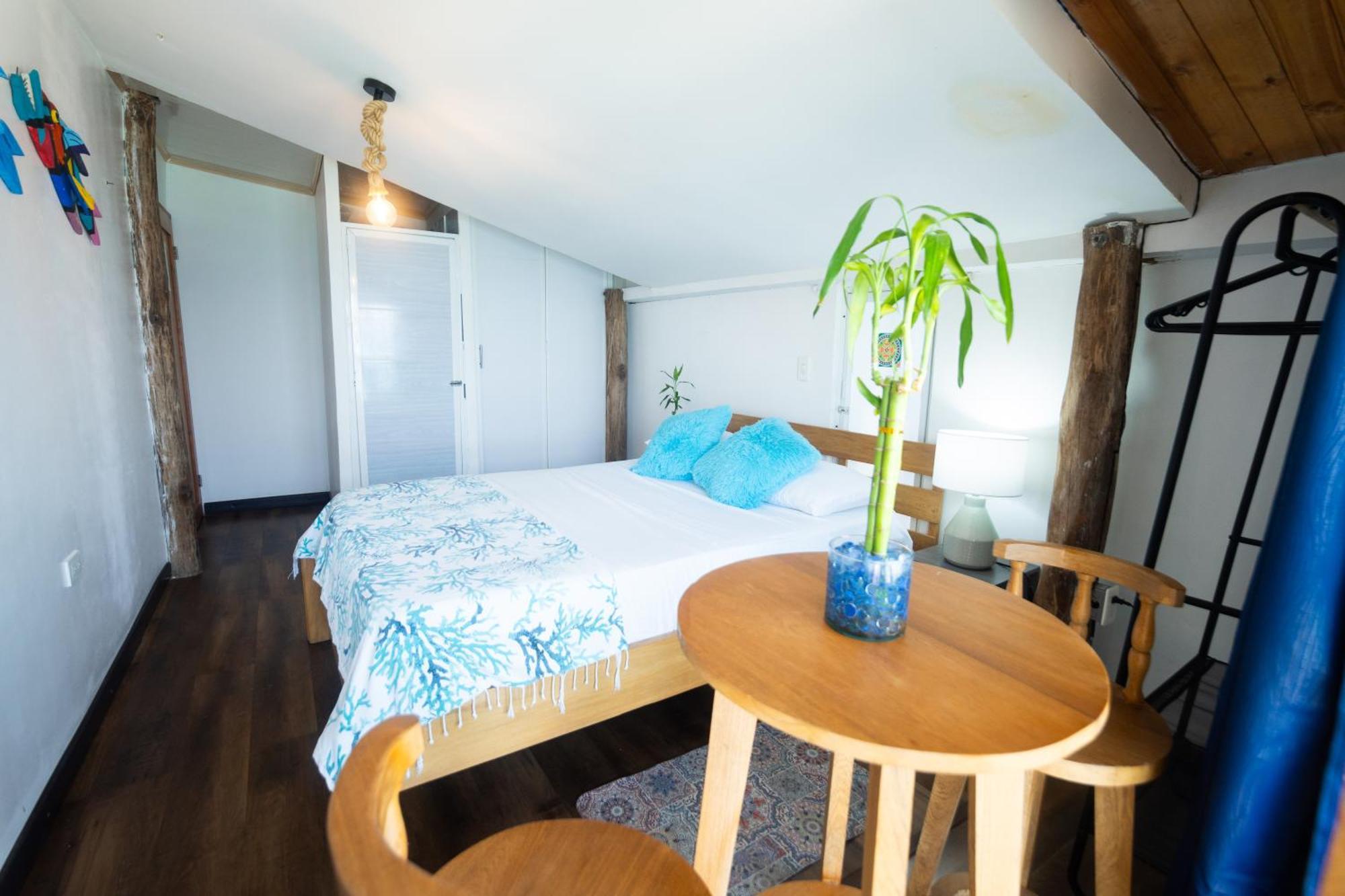 Cristal Blue Baru Hotel Pendales Luaran gambar