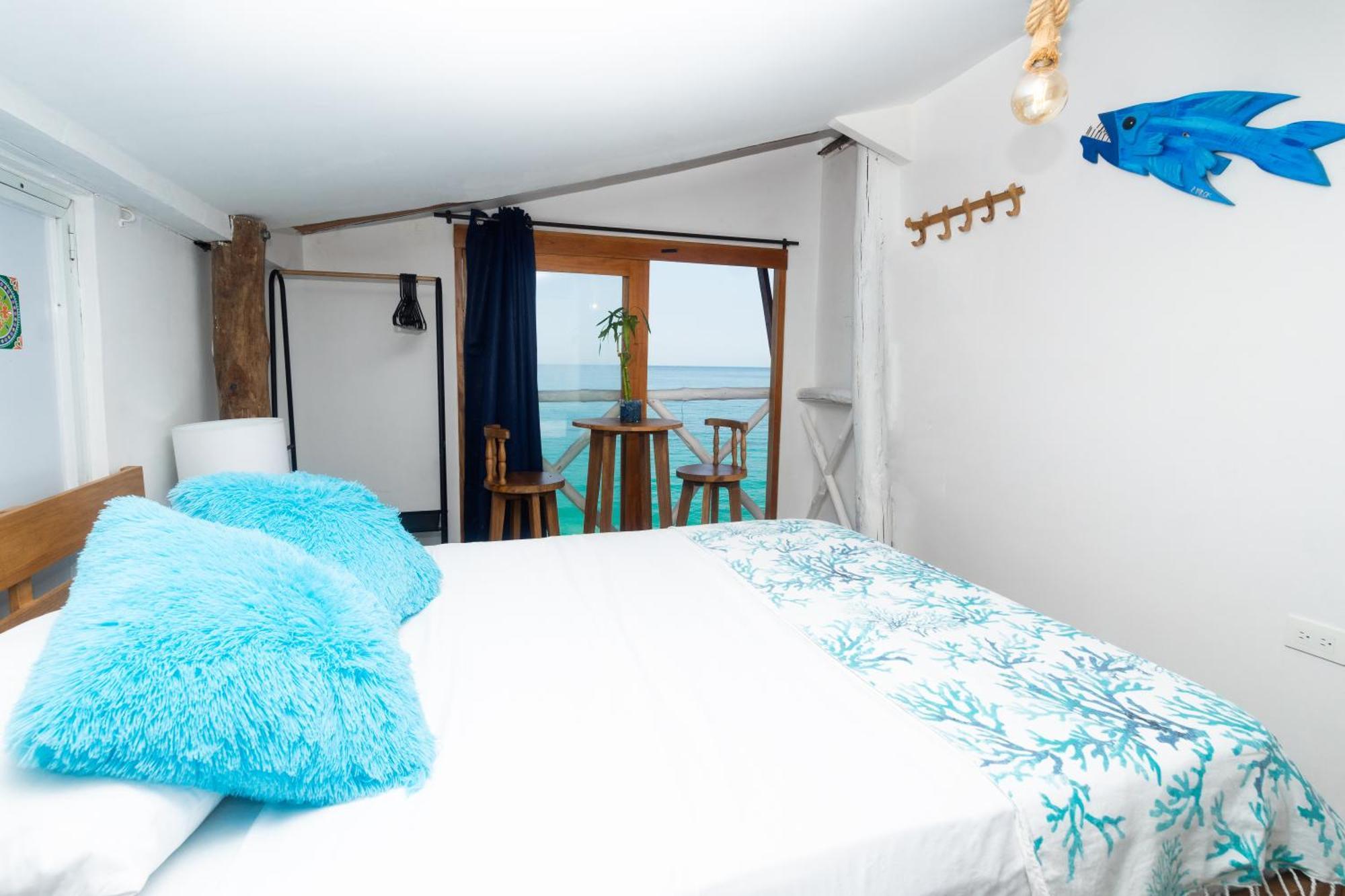 Cristal Blue Baru Hotel Pendales Luaran gambar